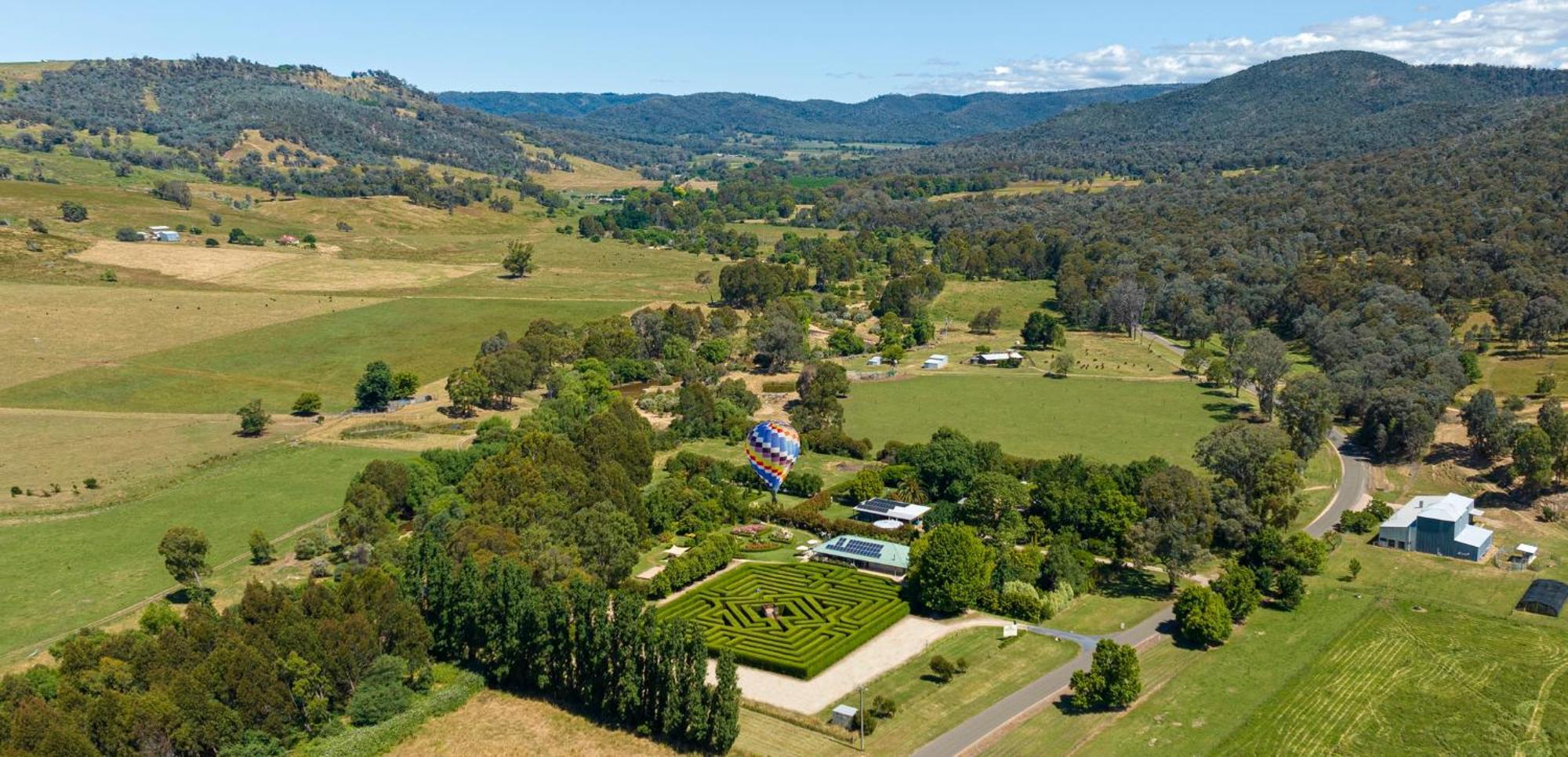Brookfield Guest House Myrrhee Exteriér fotografie